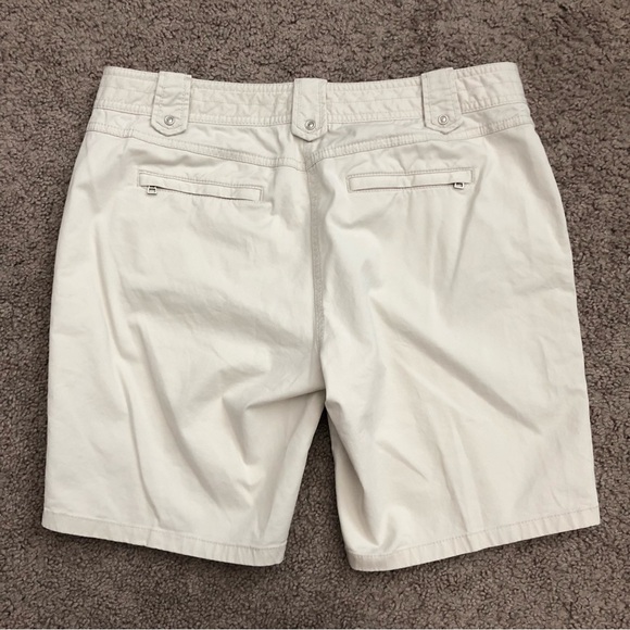 Ann Taylor Beige Chino Short - Picture 10 of 10